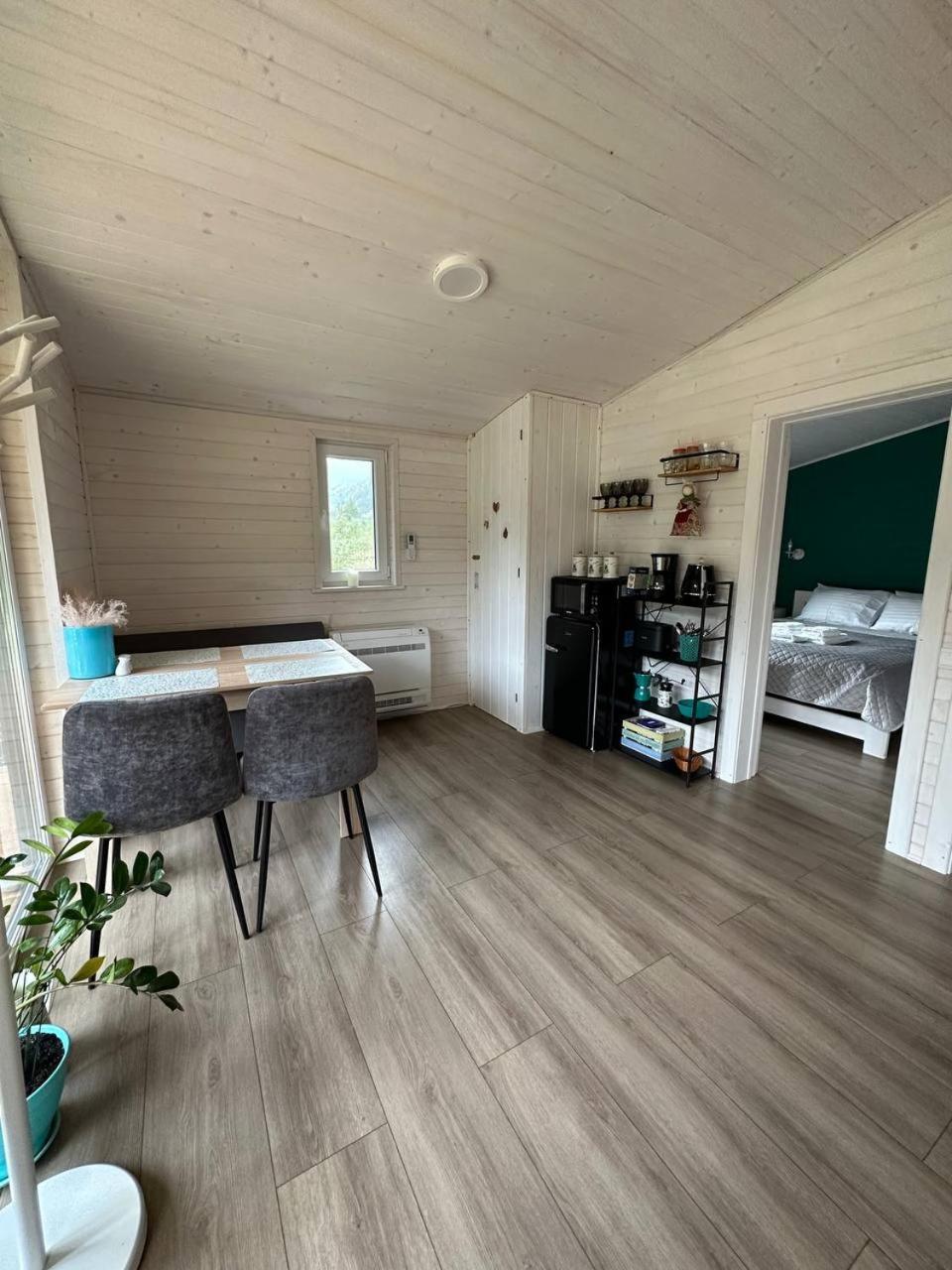 Apartmán Мріяти Krivorovnya Exteriér fotografie